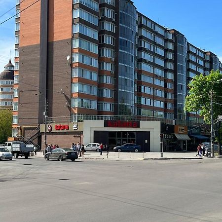 Vip Апартаменти Центр Rivne Zewnętrze zdjęcie